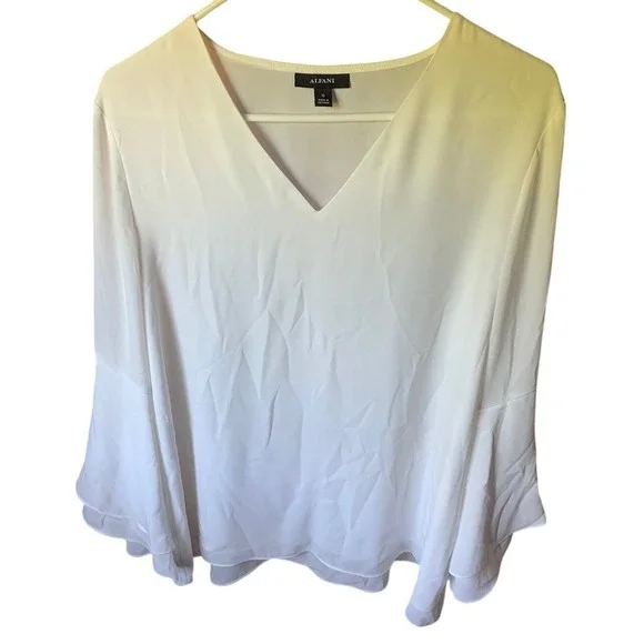 Alfani Women's White Long Bell Sleeve V-Neck‎ Blouse Top Size 12 Career - Picture 2 of 3